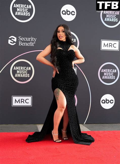 And the Instagram star, 23, has. . Cardi b fapping